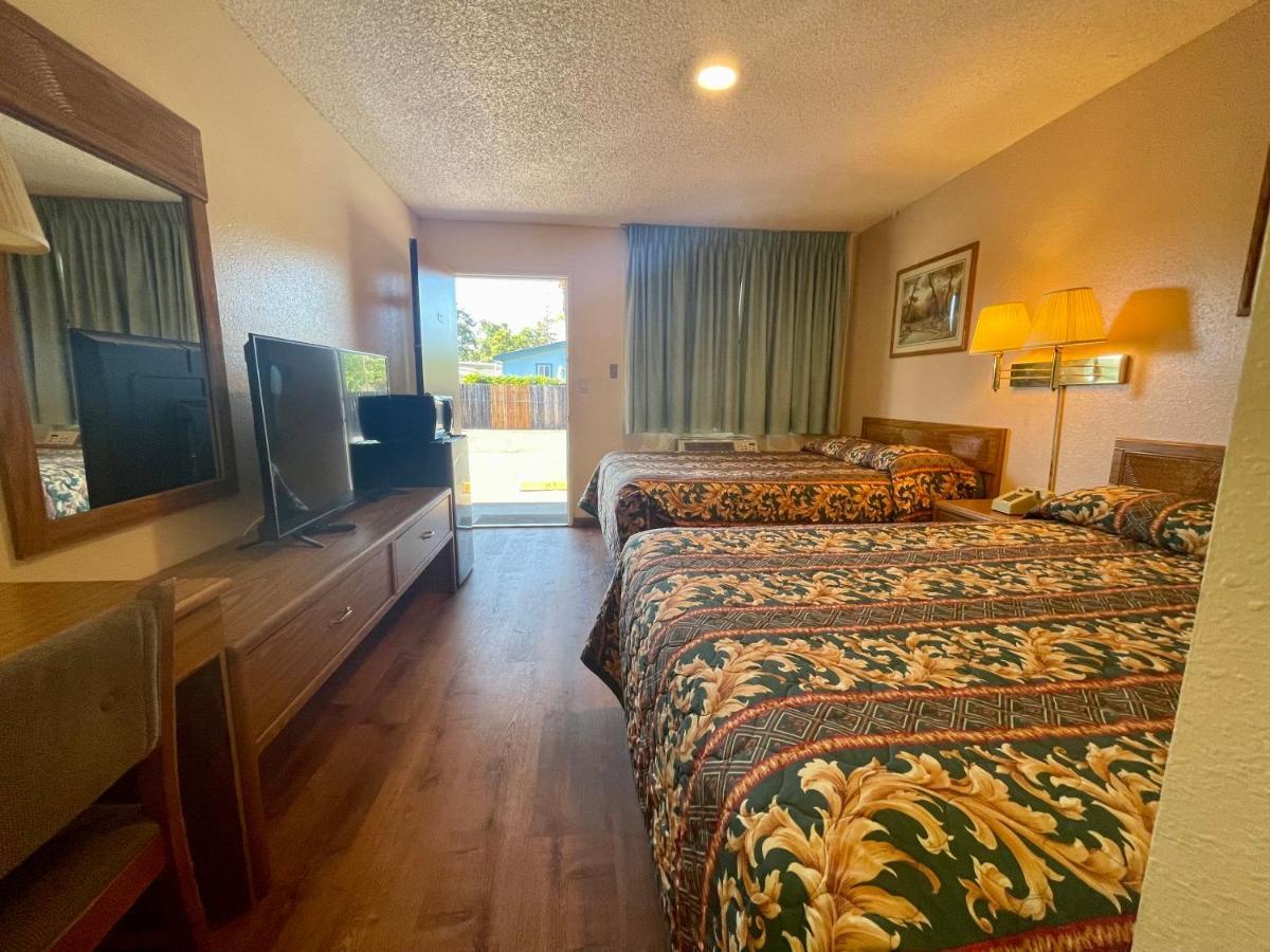Regency Inn Lakeport Exteriör bild