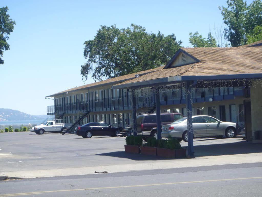 Regency Inn Lakeport Exteriör bild